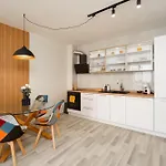 Irini- Sea View, Free Parking, Complex Carpe Diem Apartment *