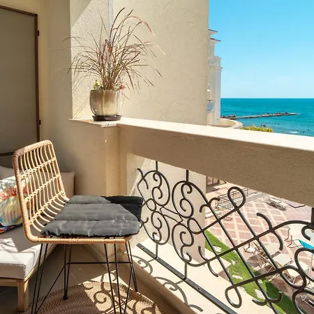 Διαμέρισμα Irini- Sea View, Free Parking, Complex Carpe Diem